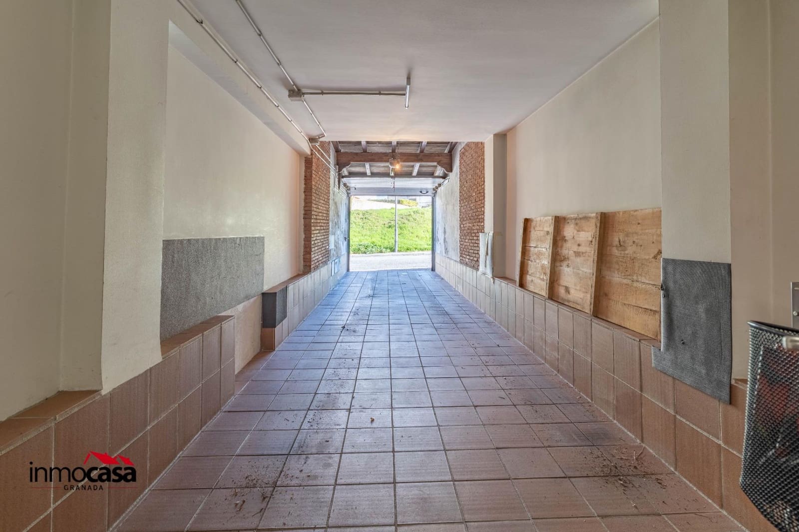 4 bedroom Villa for sale in La Zubia with pool garage - € 399,000 (Ref: 9625858)