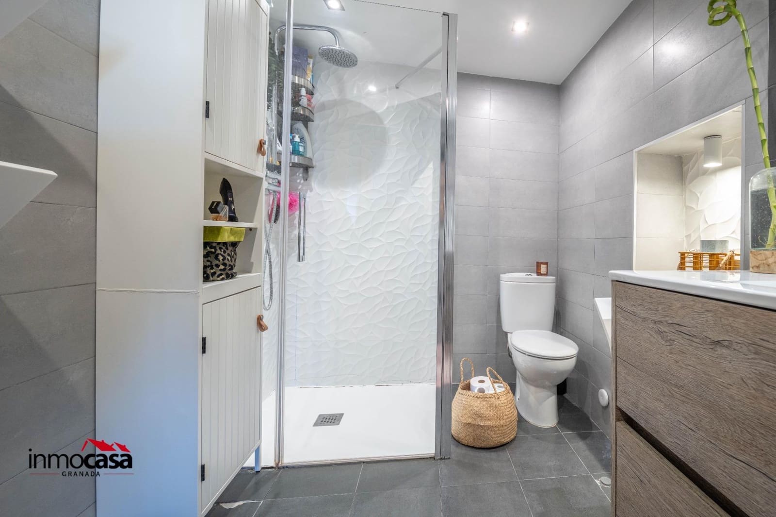 Adosado de 2 habitaciones en La Zubia en venta - 185.000 € (Ref: 9637755)