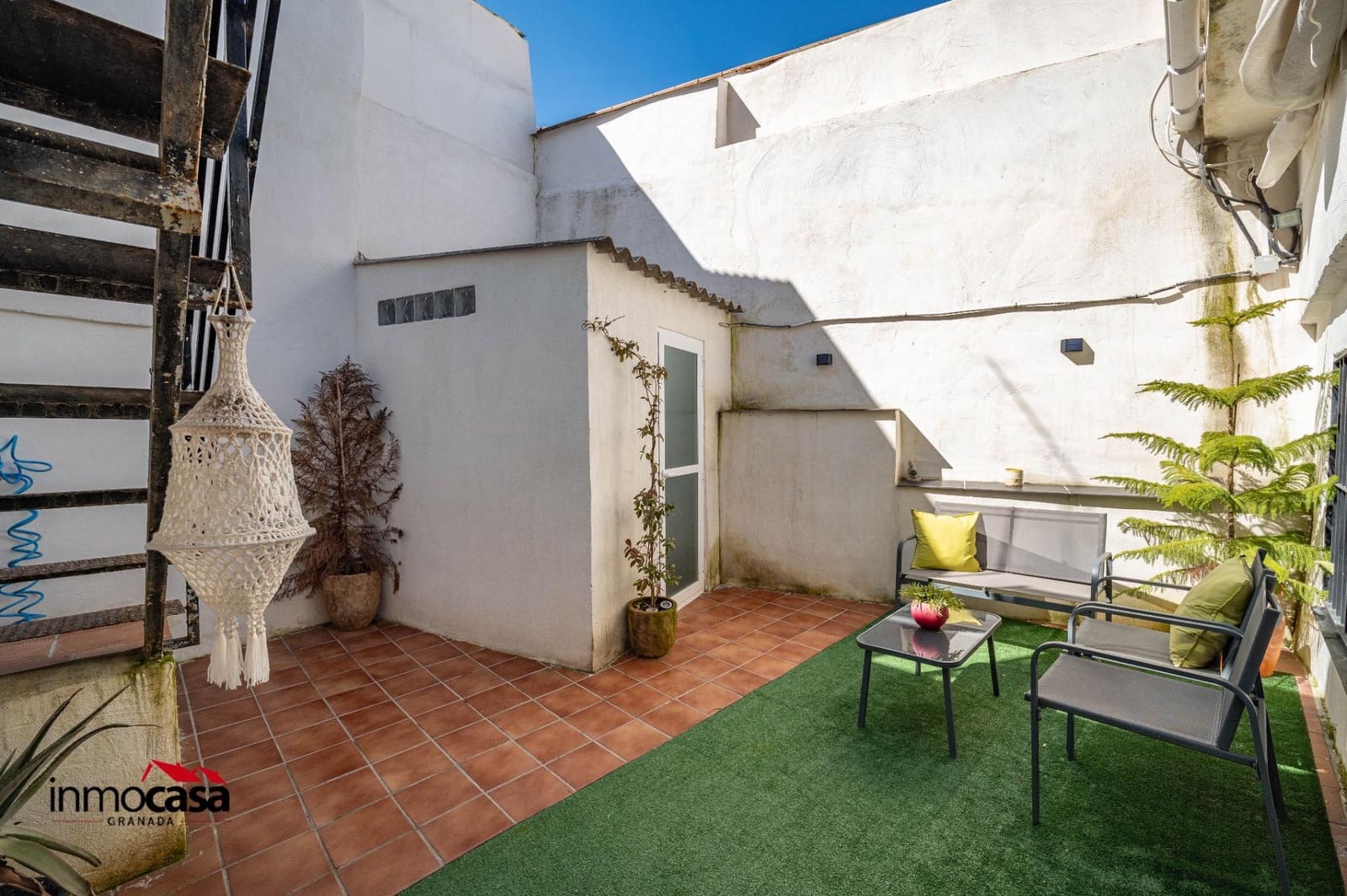 Adosado de 2 habitaciones en La Zubia en venta - 185.000 € (Ref: 9637755)