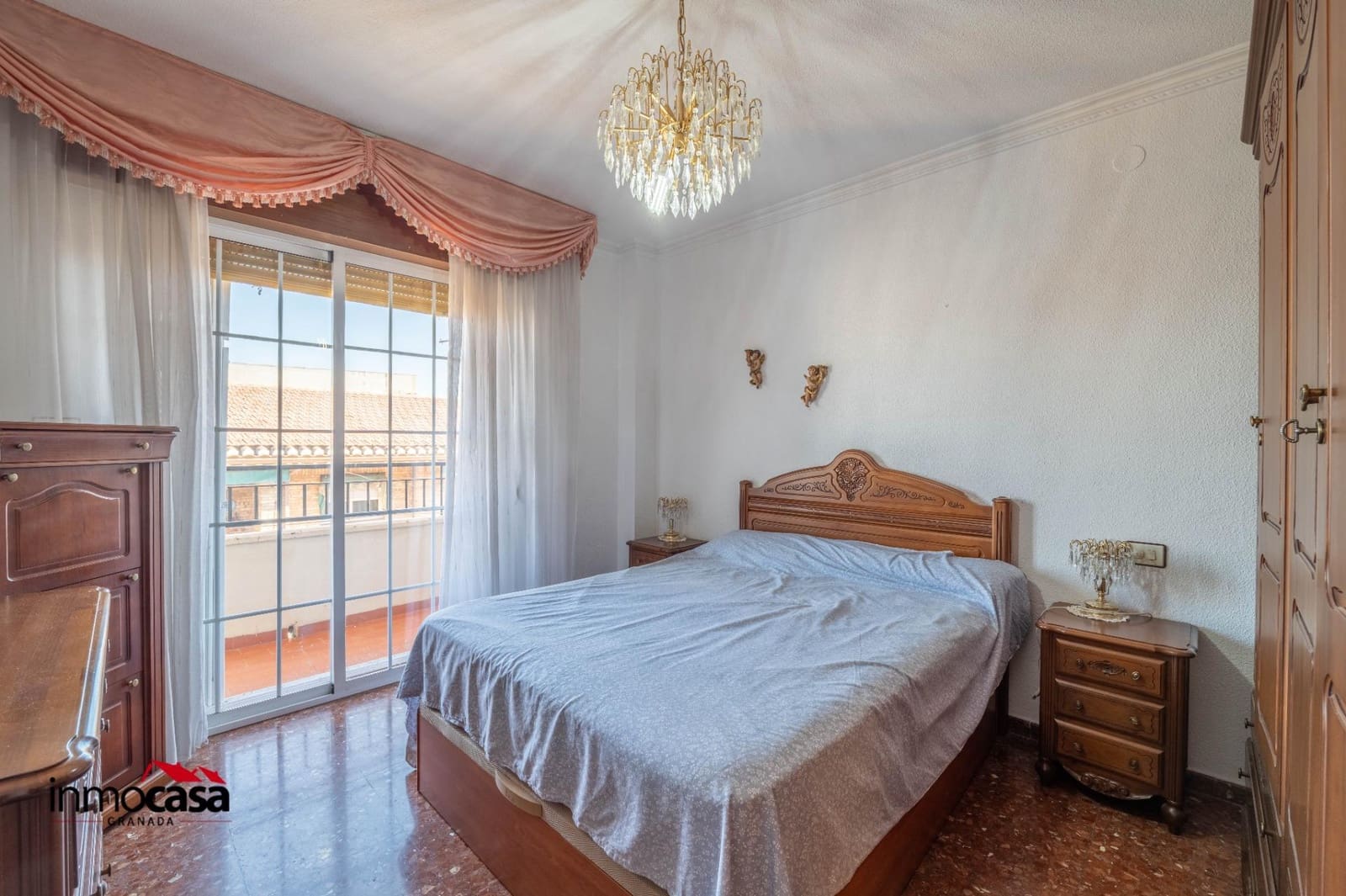 4 sovrum Semi-fristående Villa till salu i Armilla med garage - 275 000 € (Ref: 9637756)