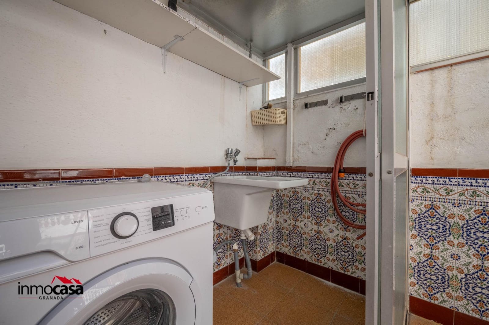 4 sovrum Semi-fristående Villa till salu i Armilla med garage - 275 000 € (Ref: 9637756)