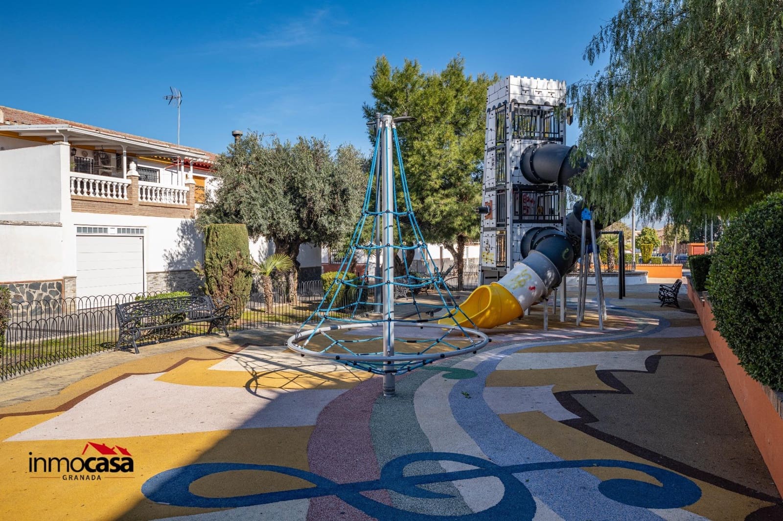 4 sovrum Semi-fristående Villa till salu i Armilla med garage - 275 000 € (Ref: 9637756)