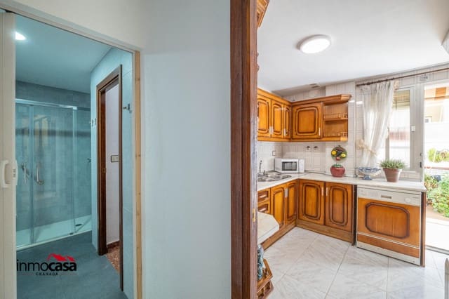 4 chambre Villa/Maison Semi-Mitoyenne à vendre à Armilla avec garage - 275 000 € (Ref: 9637756)