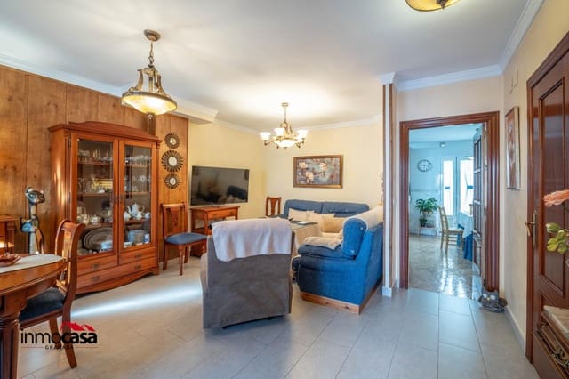 4 makuuhuone Rivitalo myytävänä paikassa Peligros mukana 
autotalli - 280 000 € (Ref: 9645176)