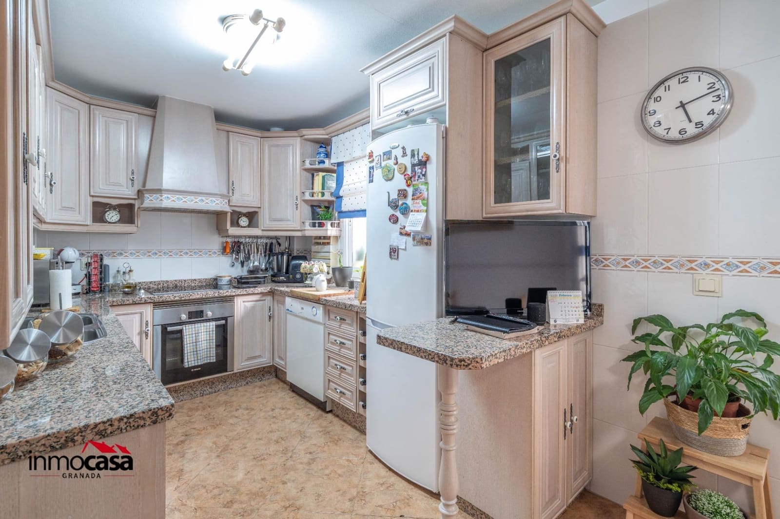 4 makuuhuone Rivitalo myytävänä paikassa Peligros mukana 
autotalli - 280 000 € (Ref: 9645176)