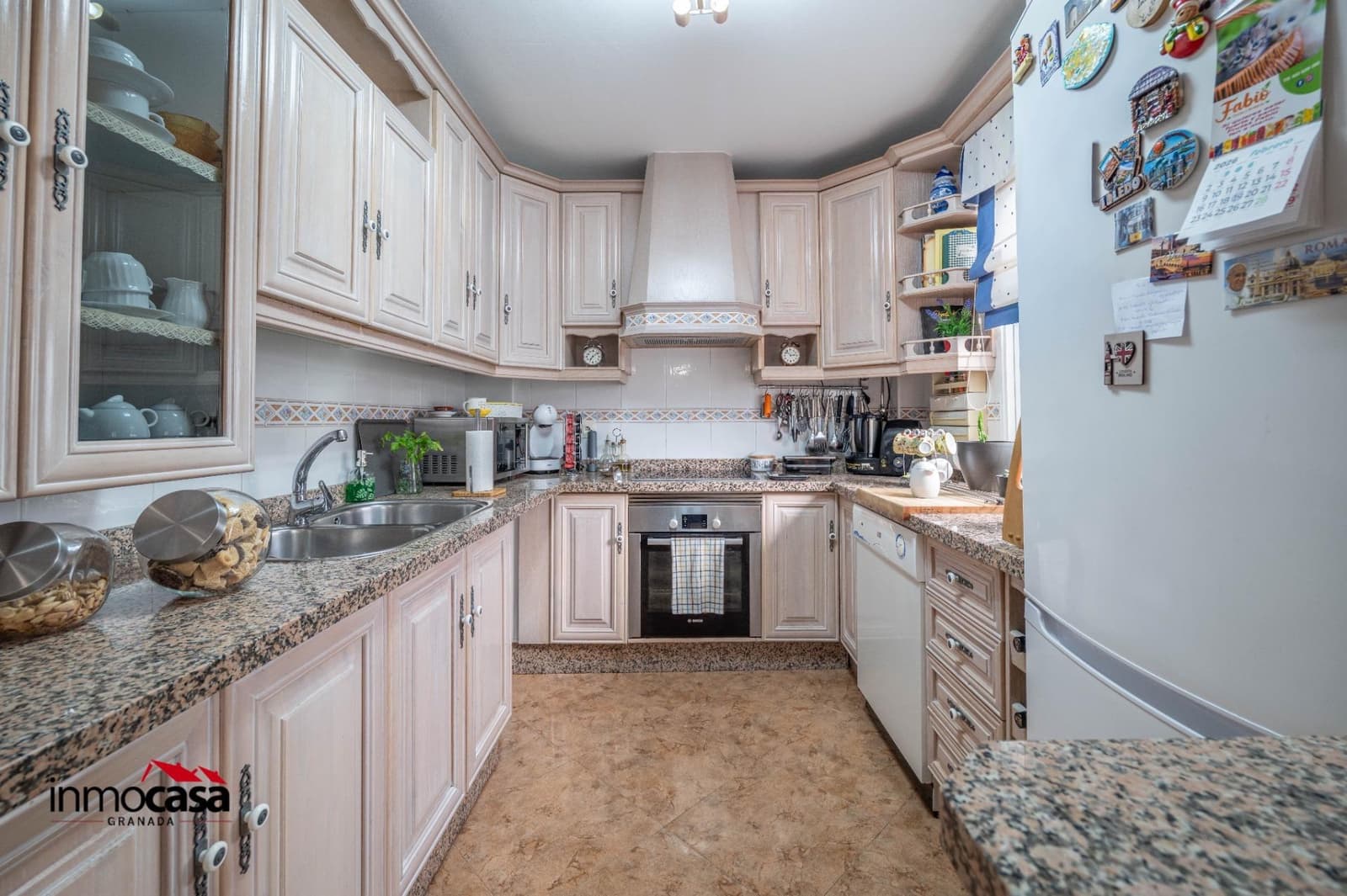 4 makuuhuone Rivitalo myytävänä paikassa Peligros mukana 
autotalli - 280 000 € (Ref: 9645176)