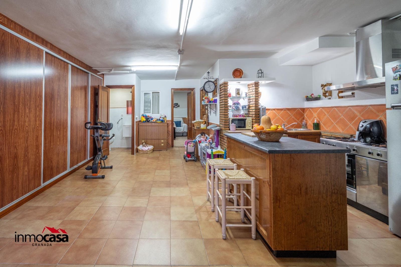 4 makuuhuone Rivitalo myytävänä paikassa Peligros mukana 
autotalli - 280 000 € (Ref: 9645176)