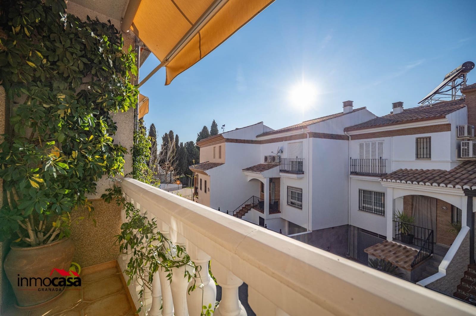 4 makuuhuone Rivitalo myytävänä paikassa Peligros mukana 
autotalli - 280 000 € (Ref: 9645176)