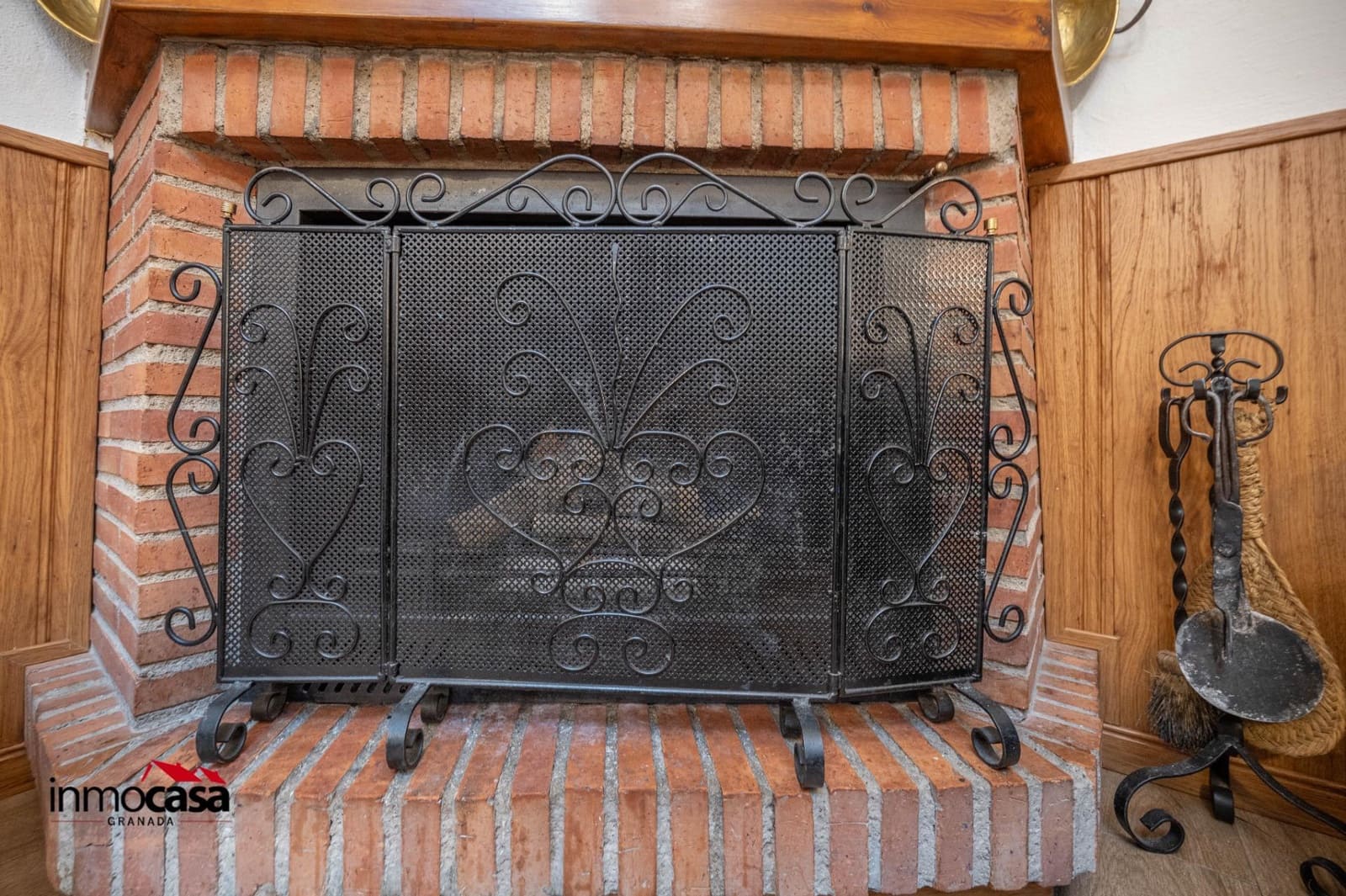 4 makuuhuone Rivitalo myytävänä paikassa Peligros mukana 
autotalli - 280 000 € (Ref: 9645176)