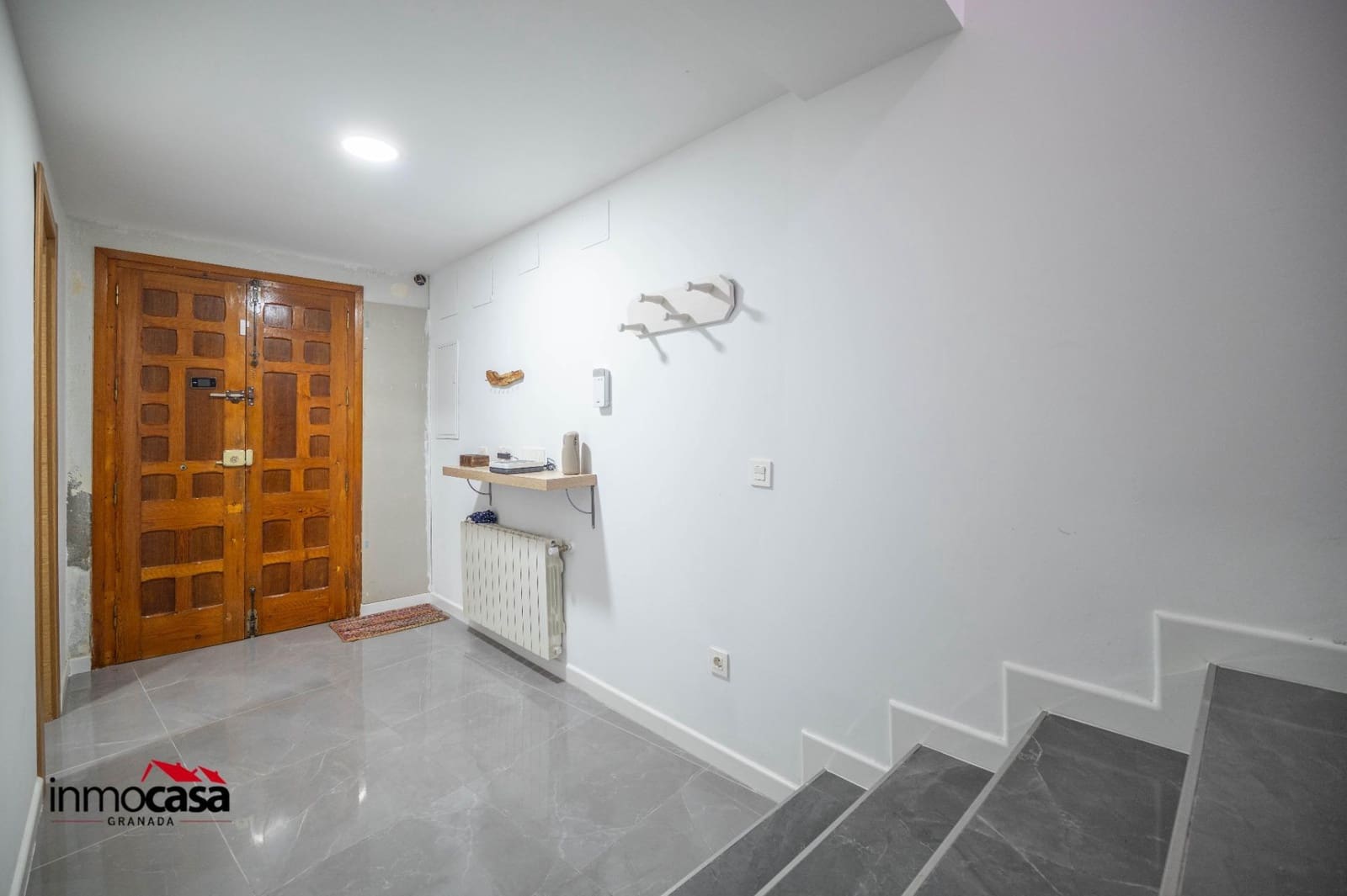 Chalet de 4 habitaciones en Albolote en venta - 200.000 € (Ref: 9652174)