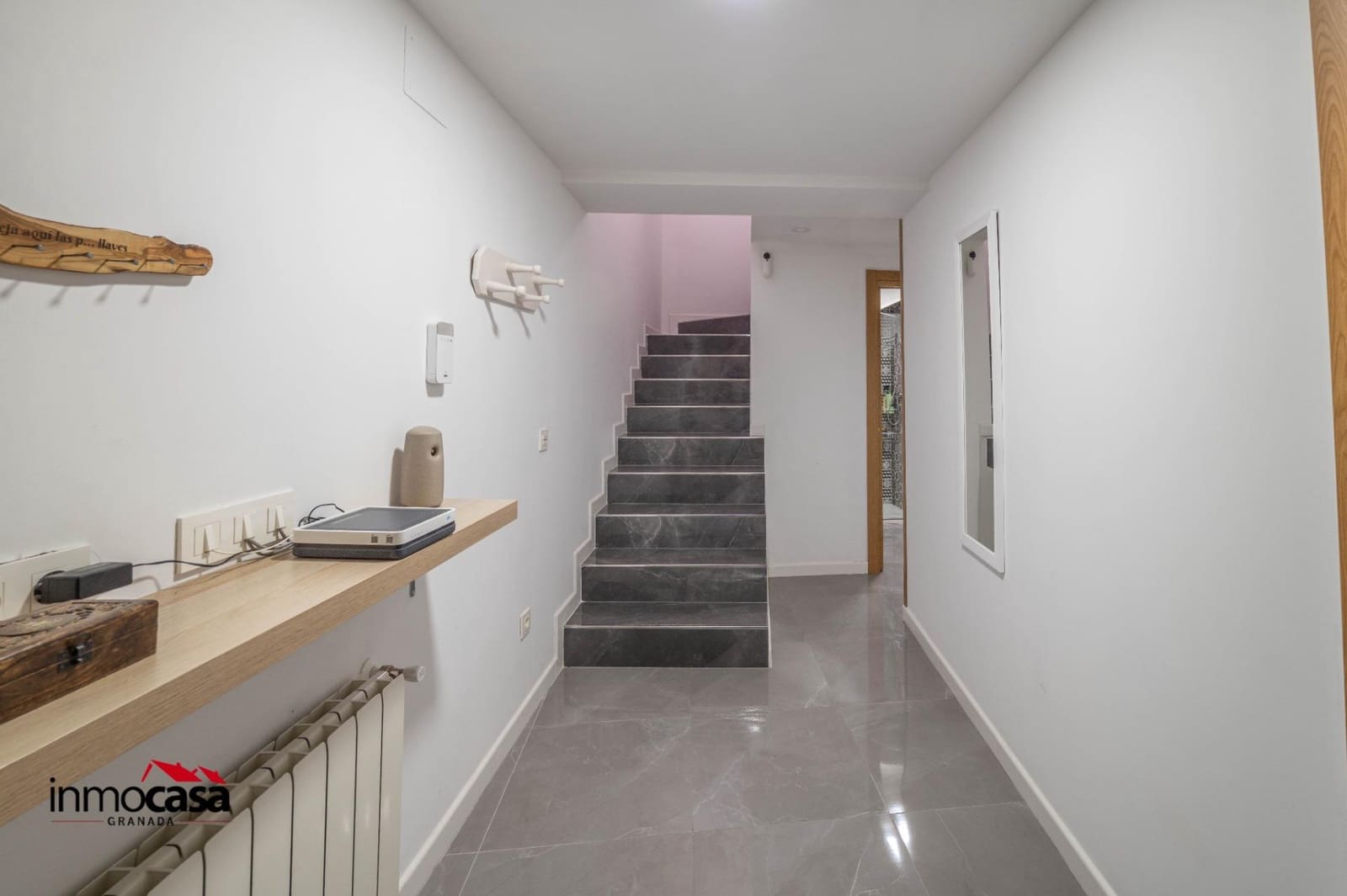 Chalet de 4 habitaciones en Albolote en venta - 200.000 € (Ref: 9652174)