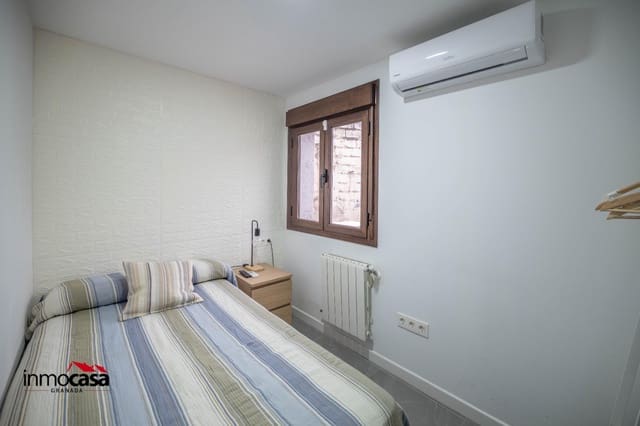 Chalet de 4 habitaciones en Albolote en venta - 200.000 € (Ref: 9652174)