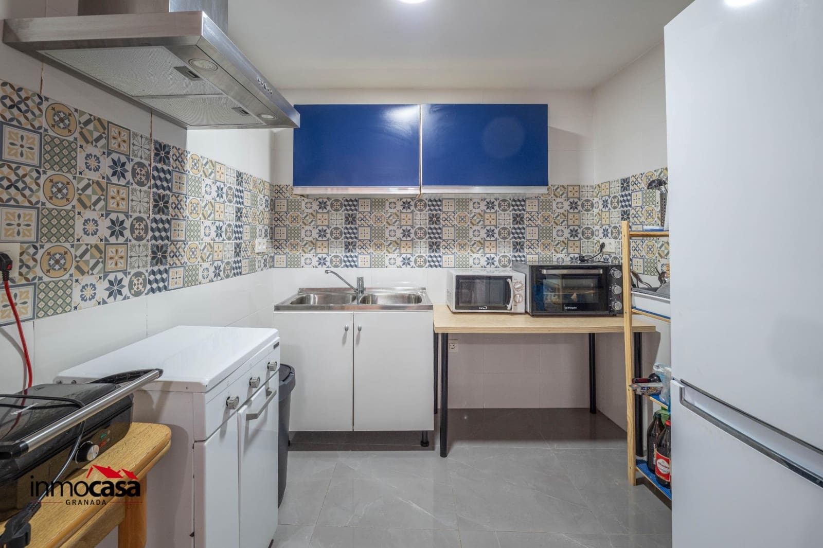 Chalet de 4 habitaciones en Albolote en venta - 200.000 € (Ref: 9652174)