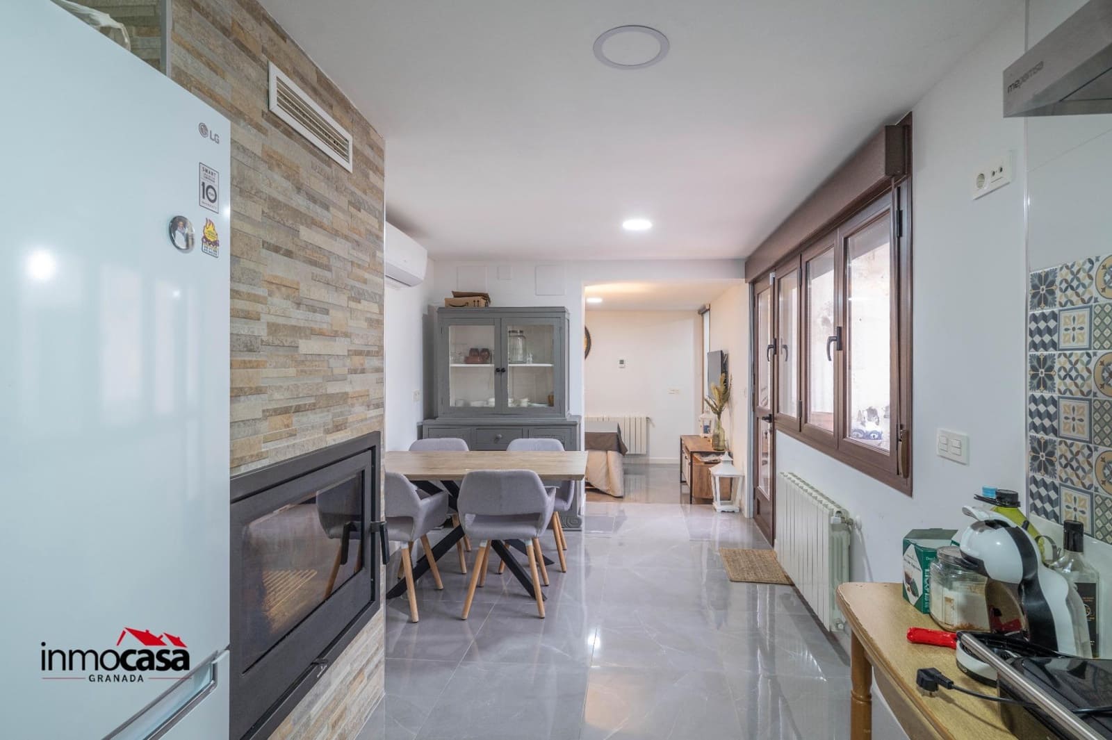 Chalet de 4 habitaciones en Albolote en venta - 200.000 € (Ref: 9652174)