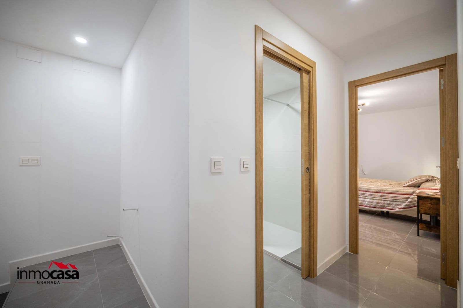 Chalet de 4 habitaciones en Albolote en venta - 200.000 € (Ref: 9652174)