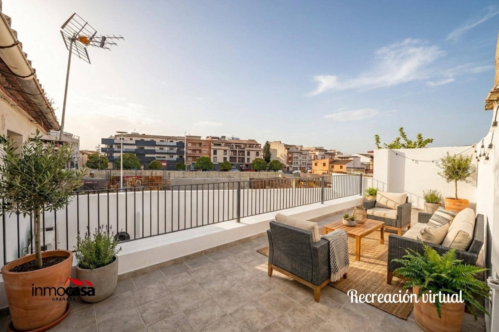 Chalet de 4 habitaciones en Albolote en venta - 200.000 € (Ref: 9652174)