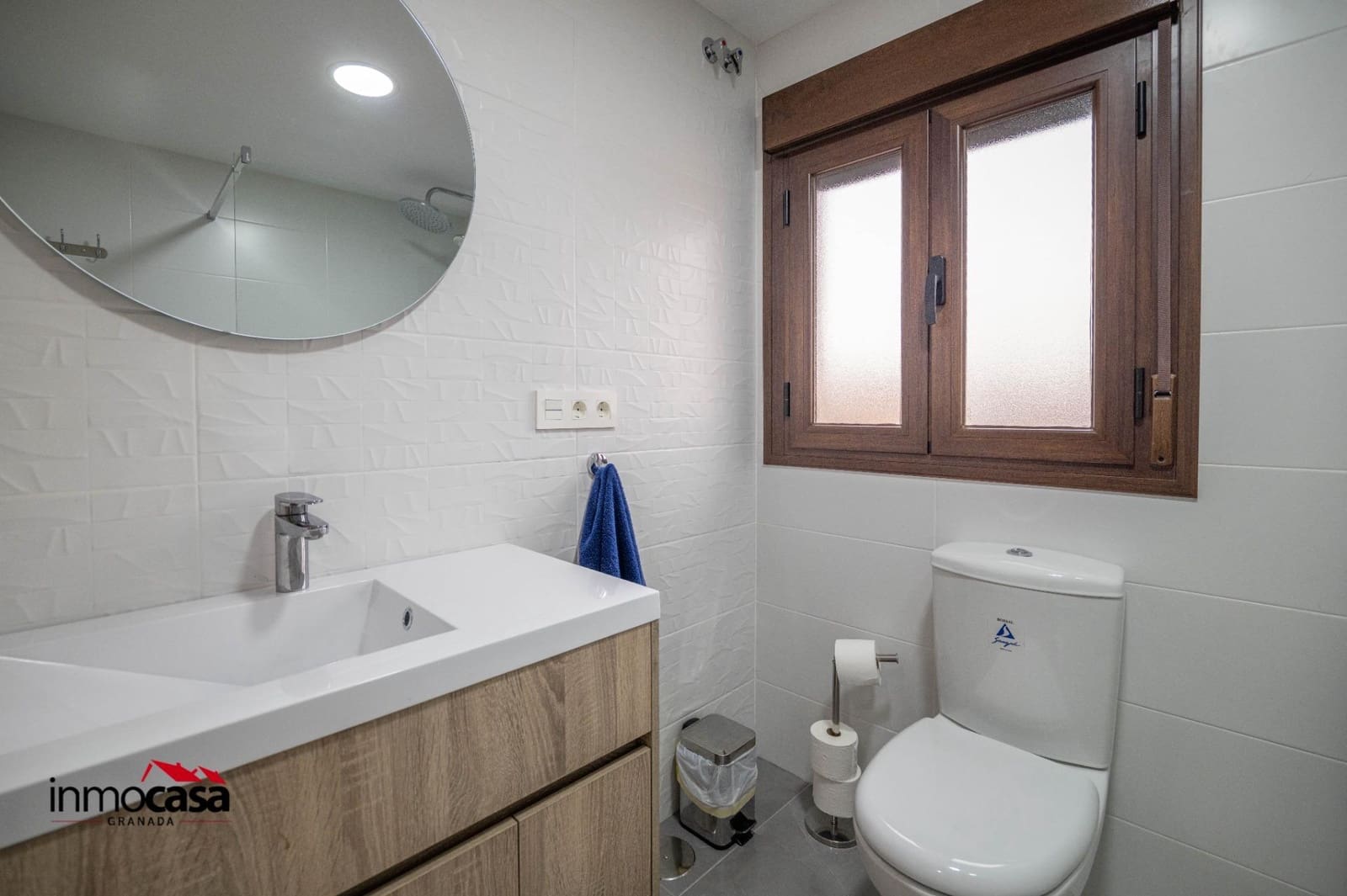 Chalet de 4 habitaciones en Albolote en venta - 200.000 € (Ref: 9652174)