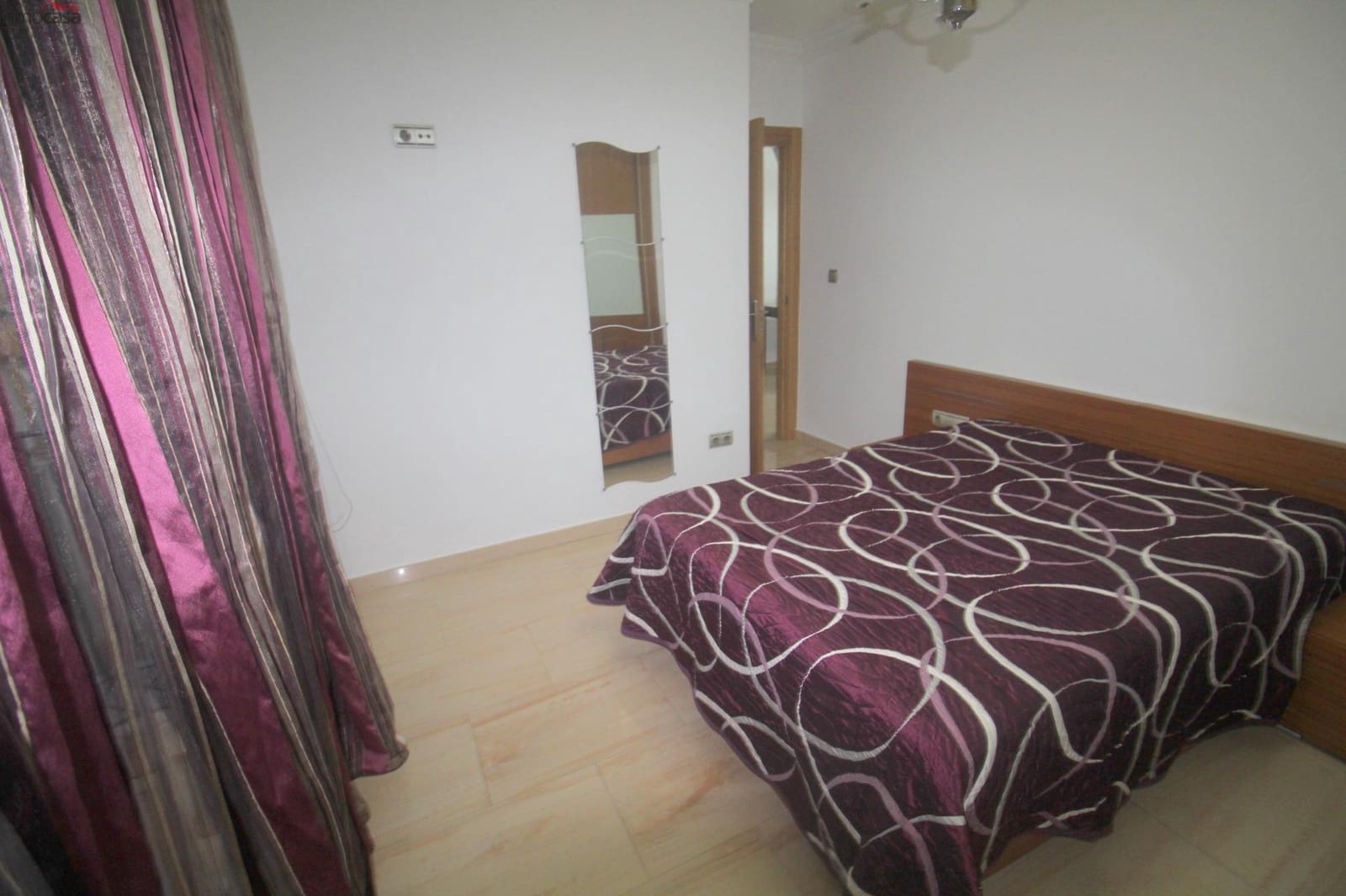 3 makuuhuone Asunto vuokrattavana paikassa Armilla mukana 
autotalli - 750 € (Ref: 9656238)