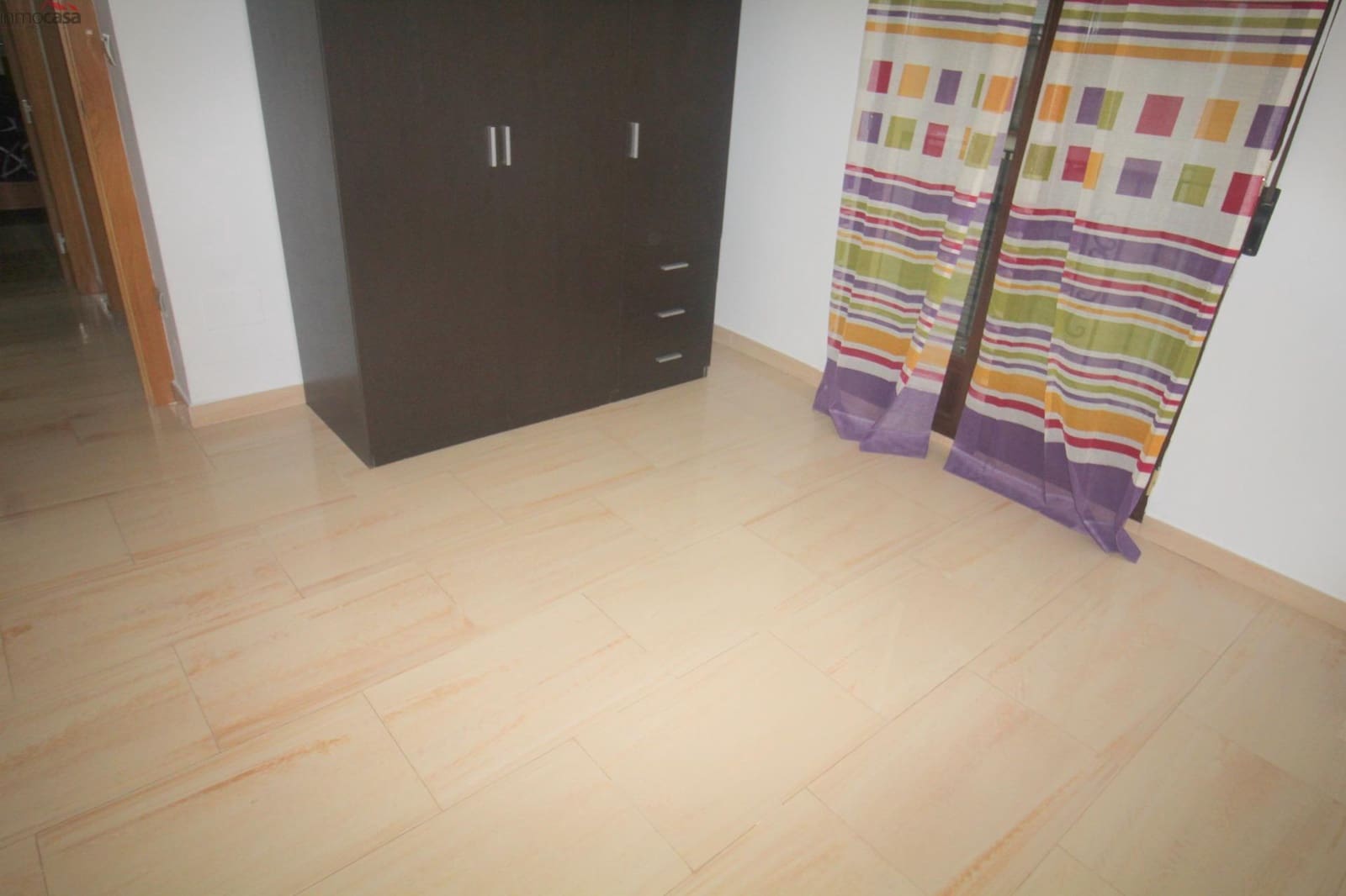 3 makuuhuone Asunto vuokrattavana paikassa Armilla mukana 
autotalli - 750 € (Ref: 9656238)