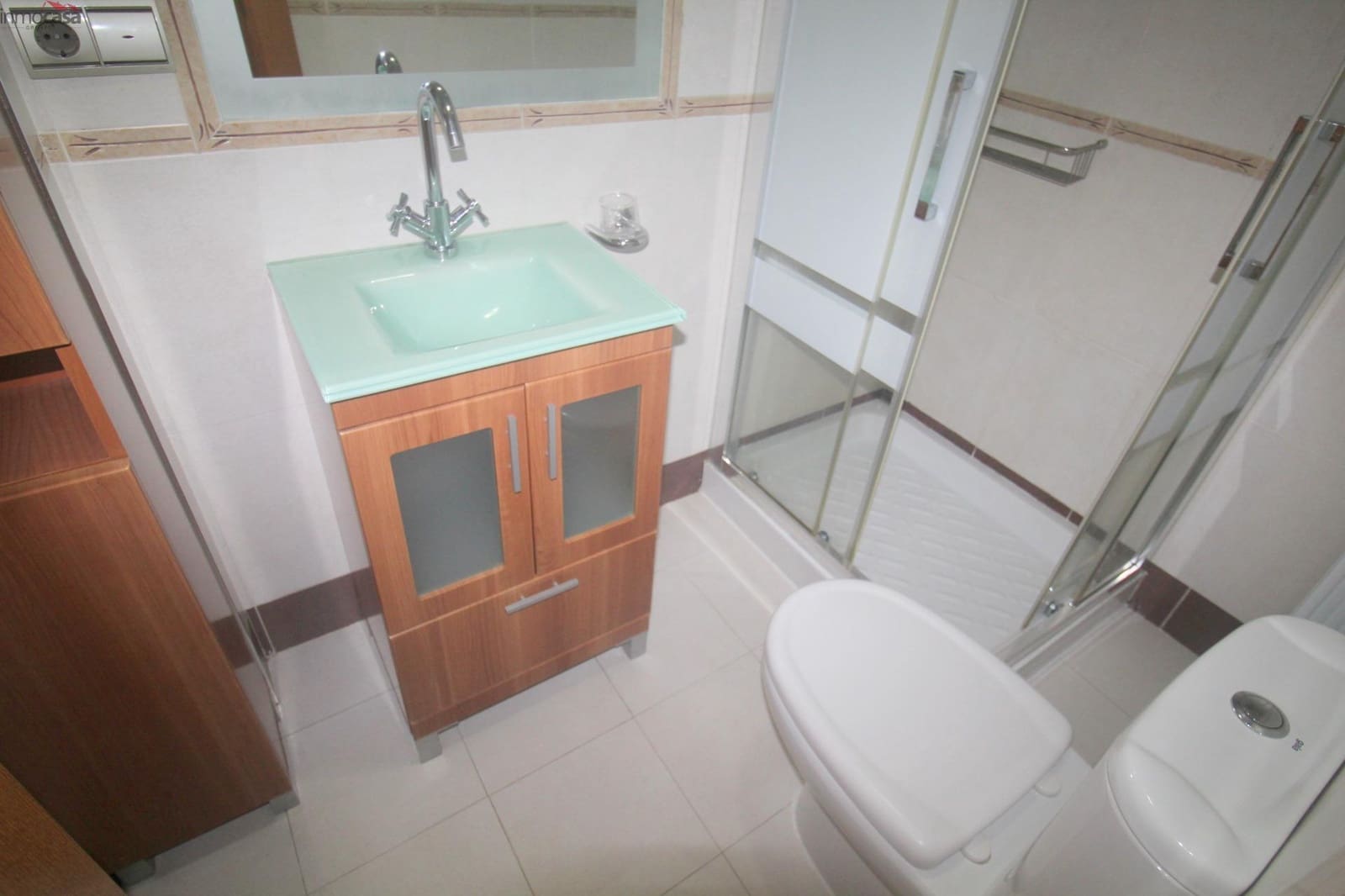 3 makuuhuone Asunto vuokrattavana paikassa Armilla mukana 
autotalli - 750 € (Ref: 9656238)