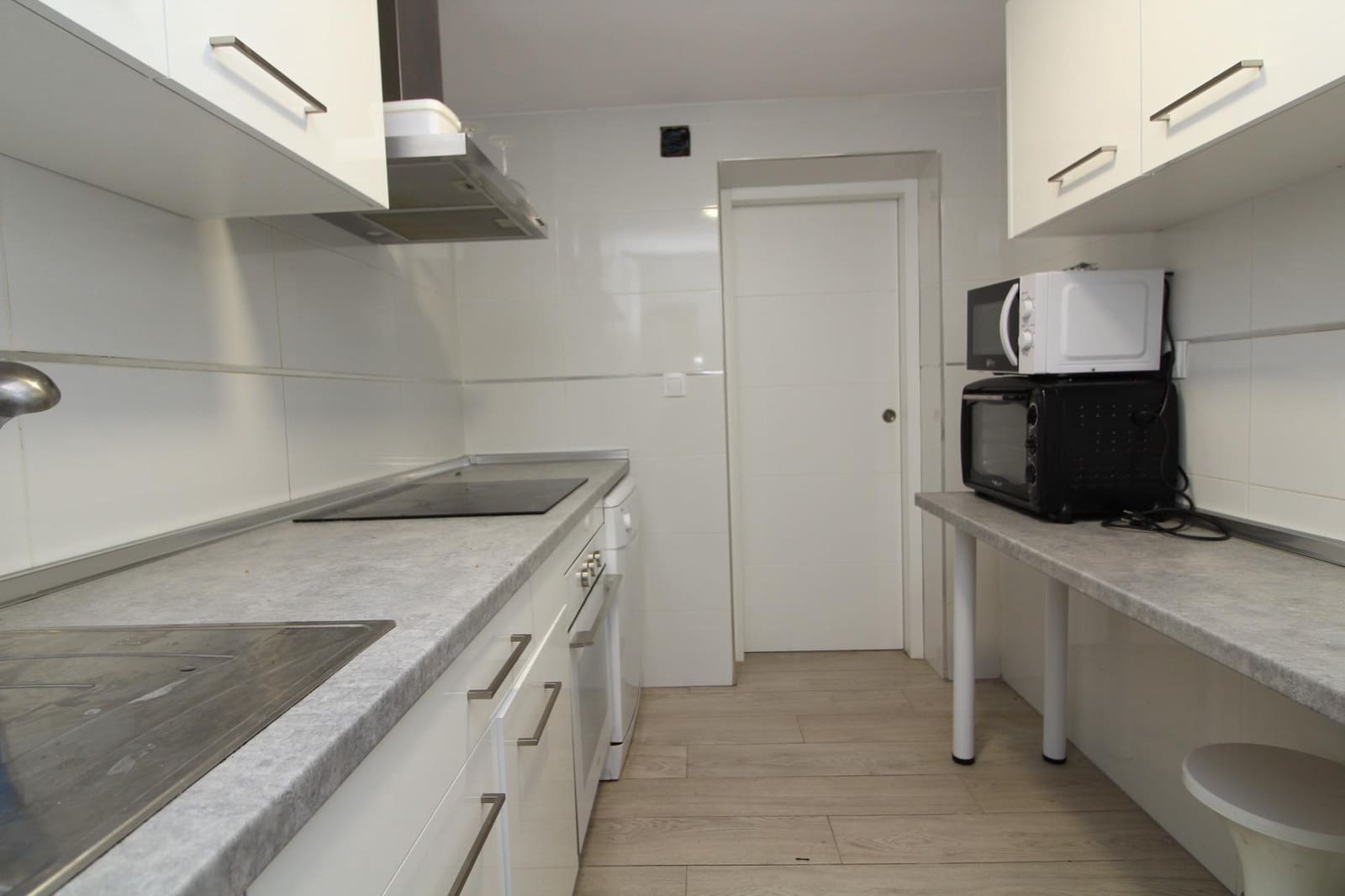 2 sypialnia Apartament do wynajęcia w Miasto Grenada - 380 € (Ref: 9656239)