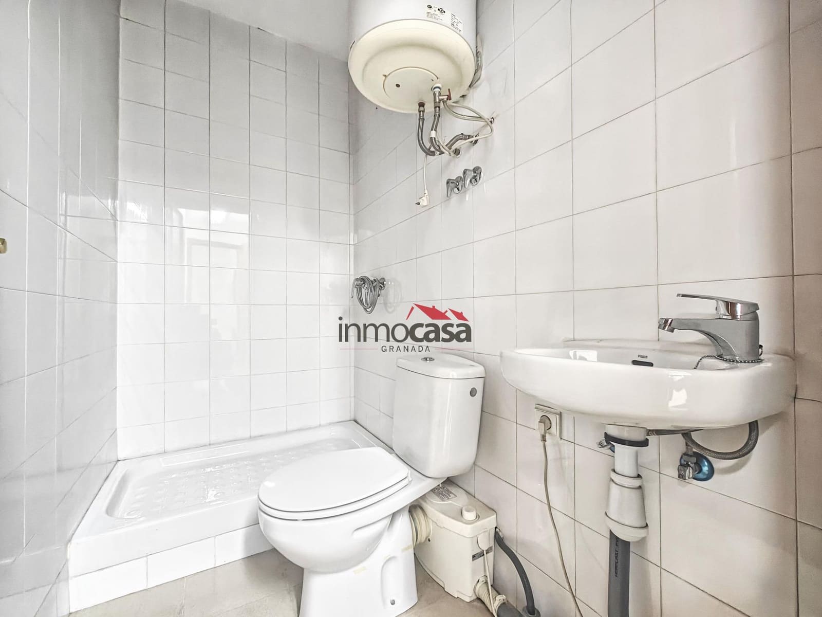 1 chambre Bureau à vendre à Armilla - 68 000 € (Ref: 9659560)