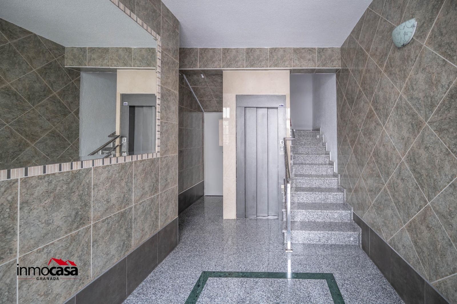 3 soveværelse Lejlighed til salg i Granada by - € 176.500 (Ref: 9659561)