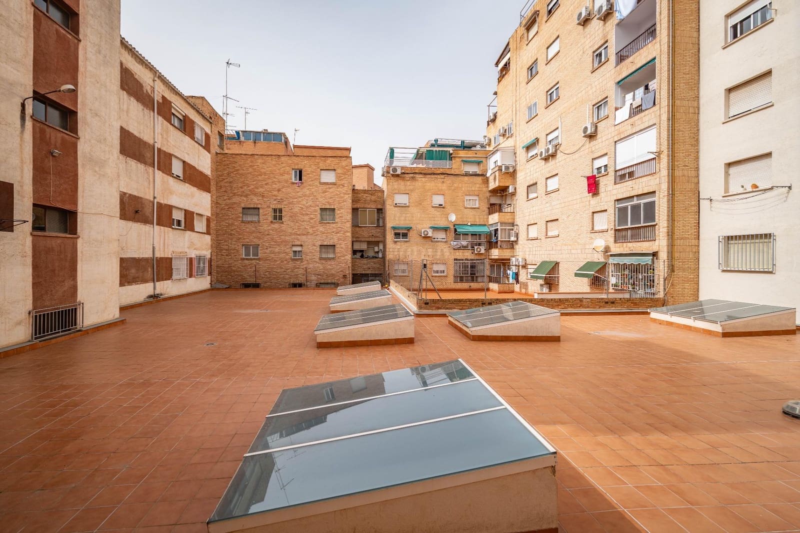 4 quarto Apartamento para venda em Granada cidade - 245 000 € (Ref: 9666728)