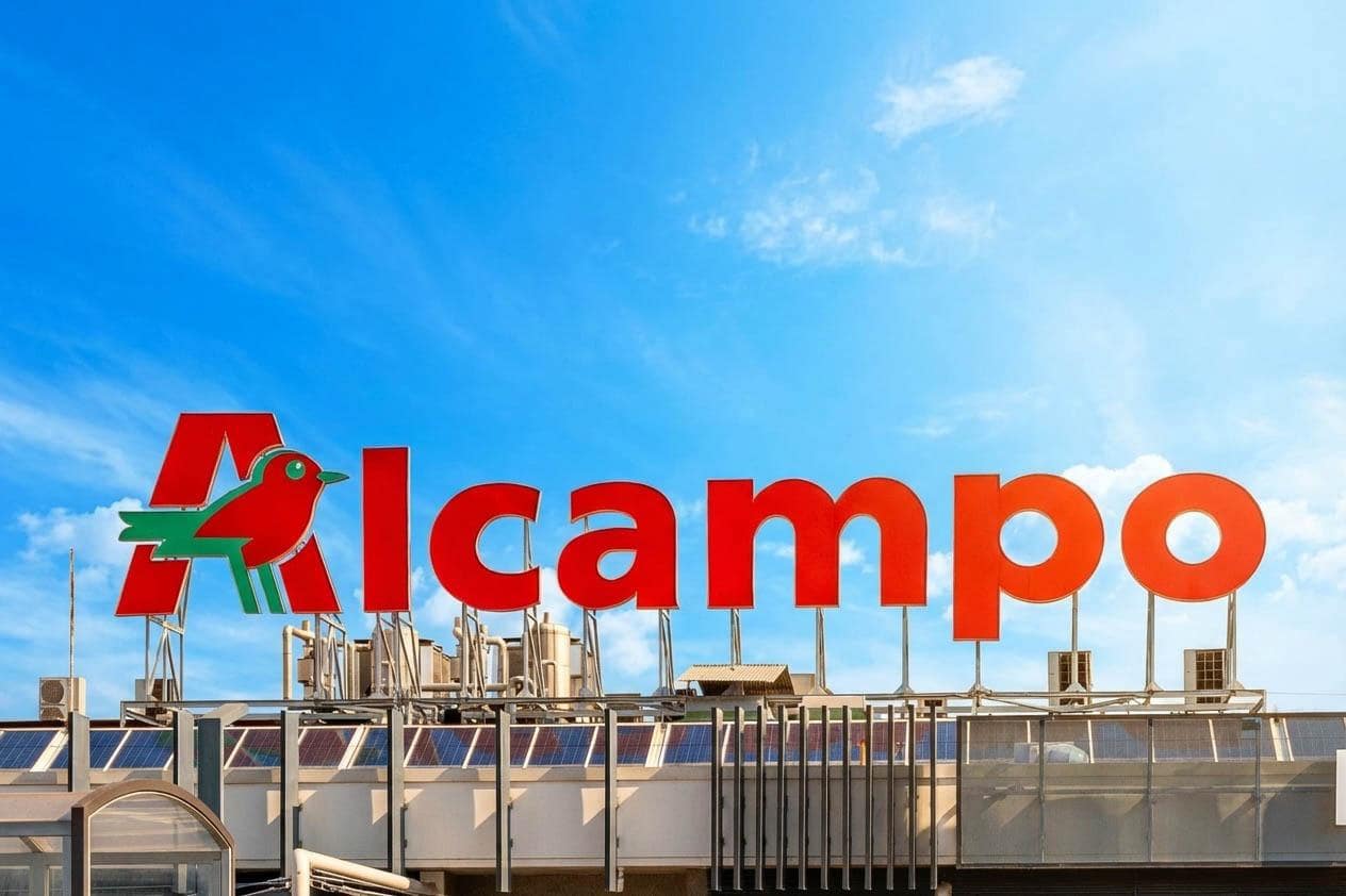 4 bedroom Flat for sale in Granada city - € 245,000 (Ref: 9666728)