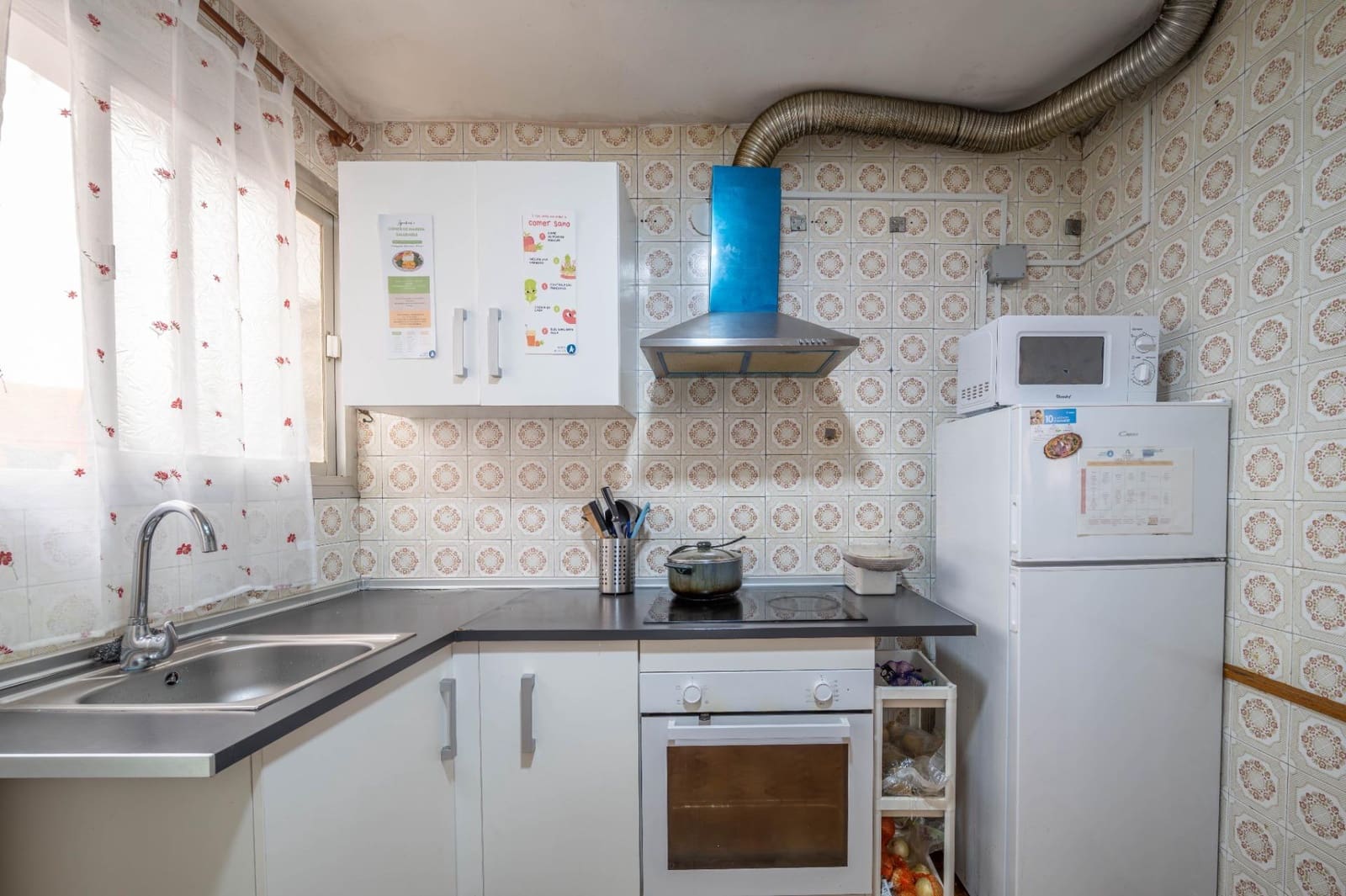 4 bedroom Flat for sale in Granada city - € 245,000 (Ref: 9666728)