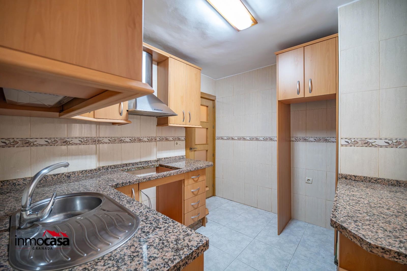 3 soveværelse Lejlighed til salg i Granada by - € 350.000 (Ref: 9712121)