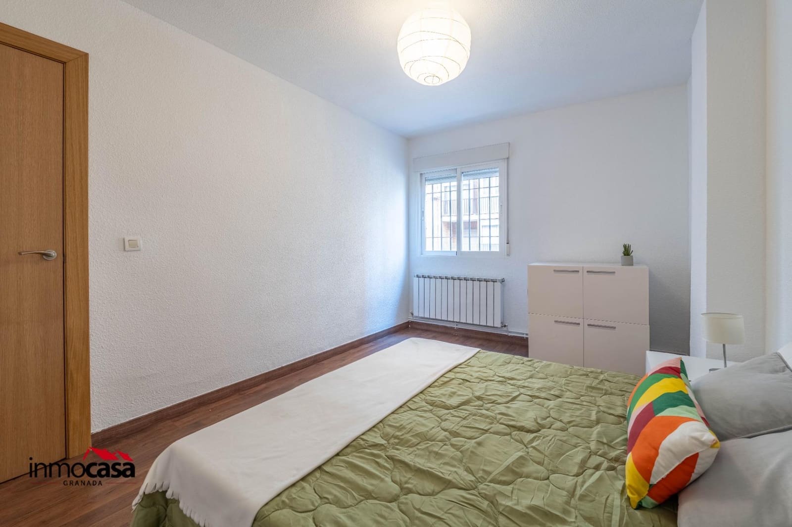 3 soveværelse Lejlighed til salg i Granada by - € 350.000 (Ref: 9712121)