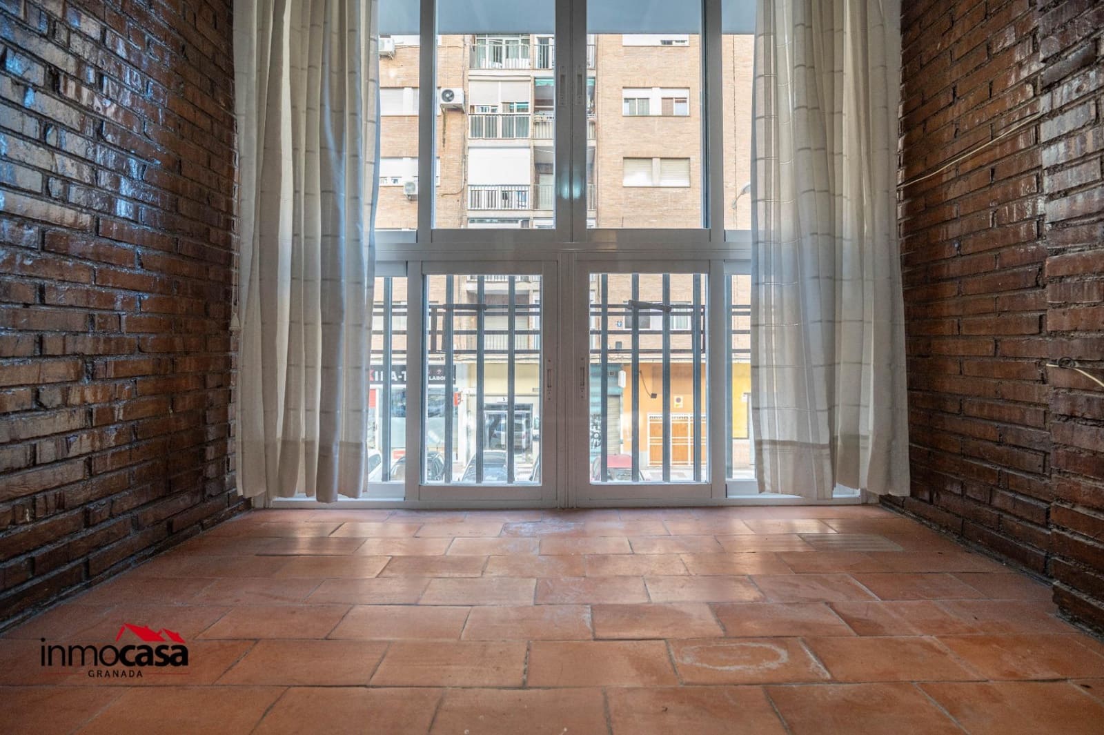 3 soveværelse Lejlighed til salg i Granada by - € 350.000 (Ref: 9712121)