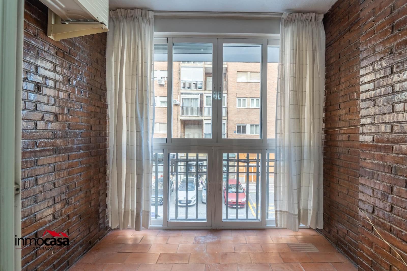 3 soveværelse Lejlighed til salg i Granada by - € 350.000 (Ref: 9712121)