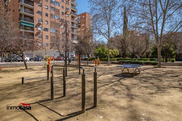 3 soveværelse Lejlighed til salg i Granada by - € 350.000 (Ref: 9712121)