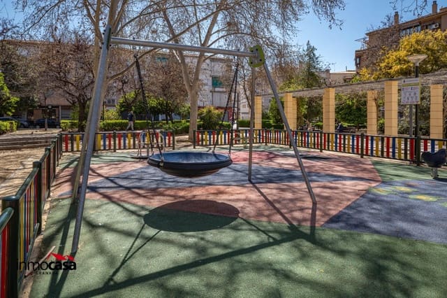 3 soveværelse Lejlighed til salg i Granada by - € 350.000 (Ref: 9712121)