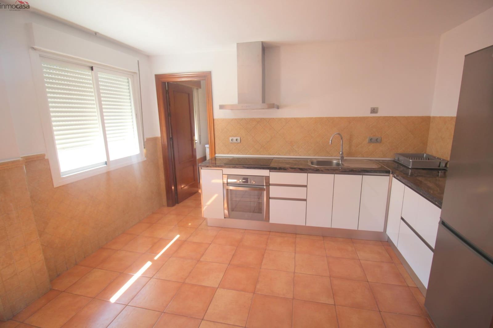 3 bedroom Flat for rent in Armilla - € 800 (Ref: 9720122)