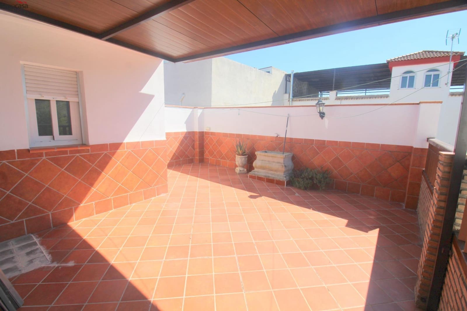 3 bedroom Flat for rent in Armilla - € 800 (Ref: 9720122)