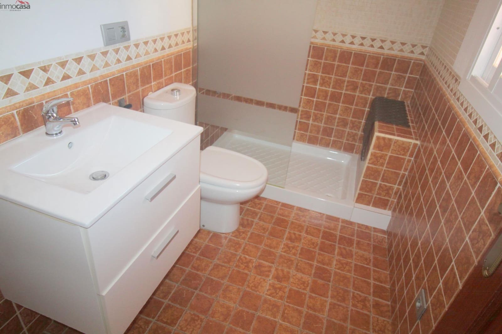 3 bedroom Flat for rent in Armilla - € 800 (Ref: 9720122)