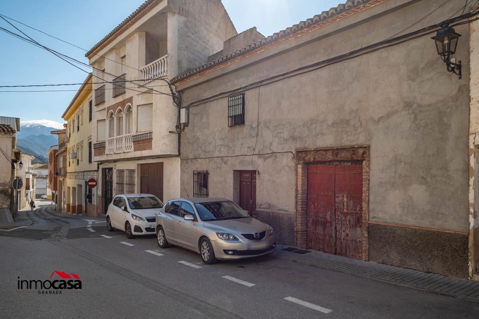 9 soveværelse Byhus til salg i Padul med garage - € 125.000 (Ref: 9720123)