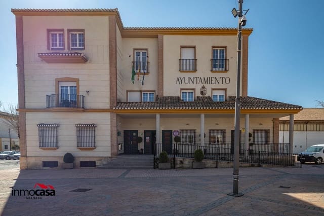 9 chambre Maison de Ville à vendre à Padul avec garage - 125 000 € (Ref: 9720123)