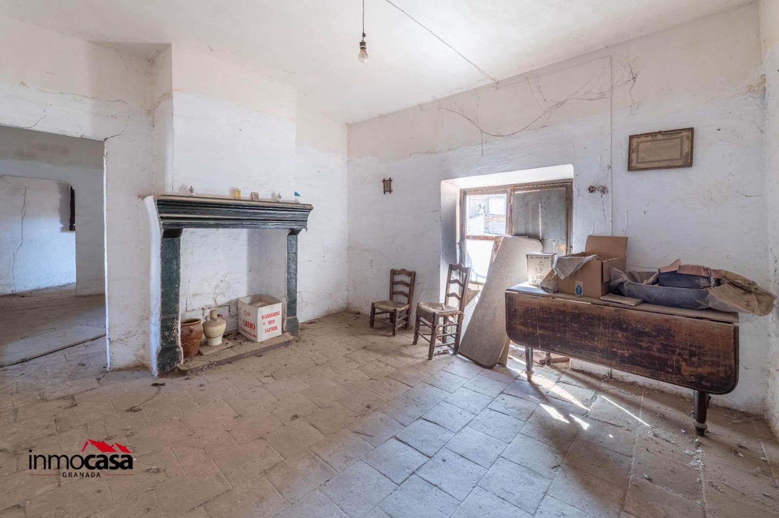 9 soveværelse Byhus til salg i Padul med garage - € 125.000 (Ref: 9720123)