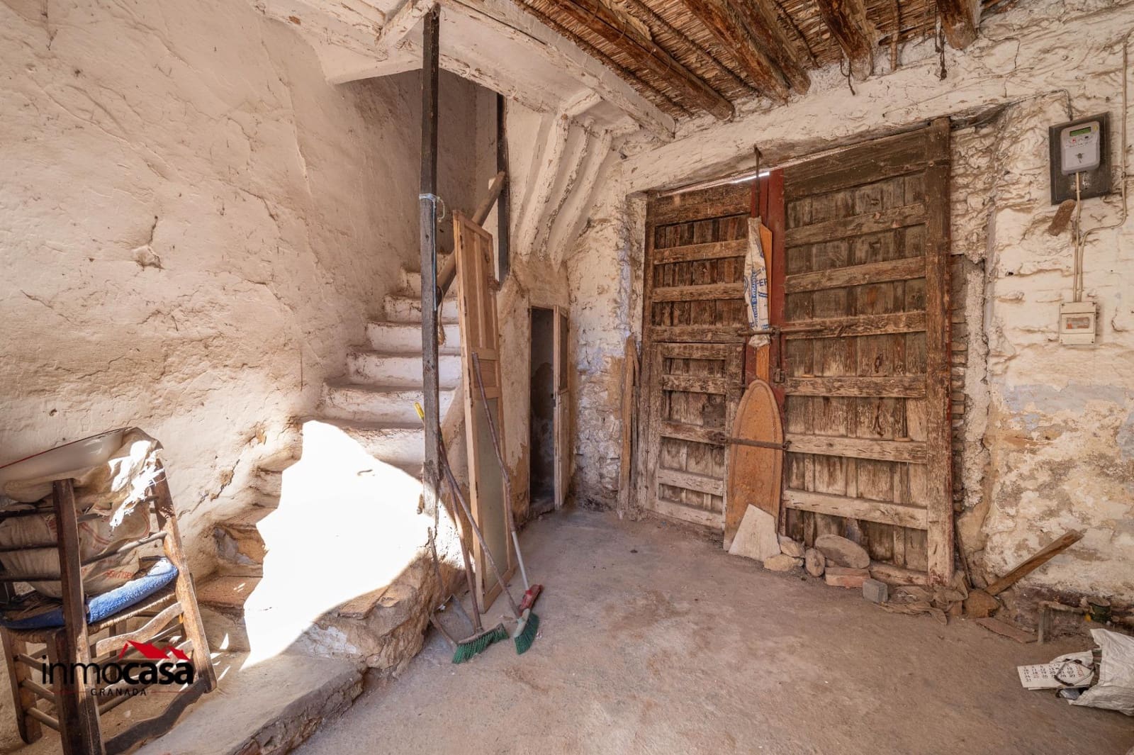 9 soveværelse Byhus til salg i Padul med garage - € 125.000 (Ref: 9720123)