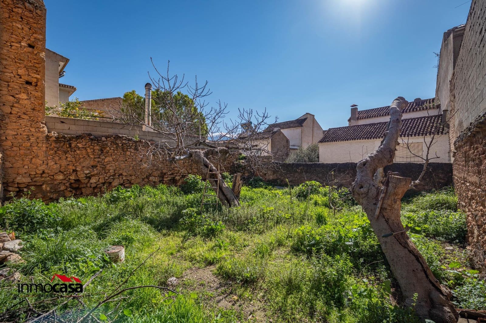 9 soveværelse Byhus til salg i Padul med garage - € 125.000 (Ref: 9720123)