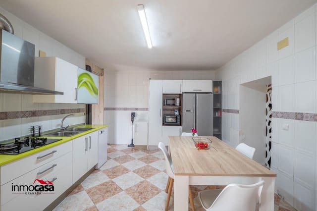 2 makuuhuone Rivitalo myytävänä paikassa Atarfe mukana uima-altaan 
autotalli - 229 000 € (Ref: 9721838)