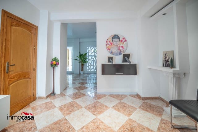 2 makuuhuone Rivitalo myytävänä paikassa Atarfe mukana uima-altaan 
autotalli - 229 000 € (Ref: 9721838)