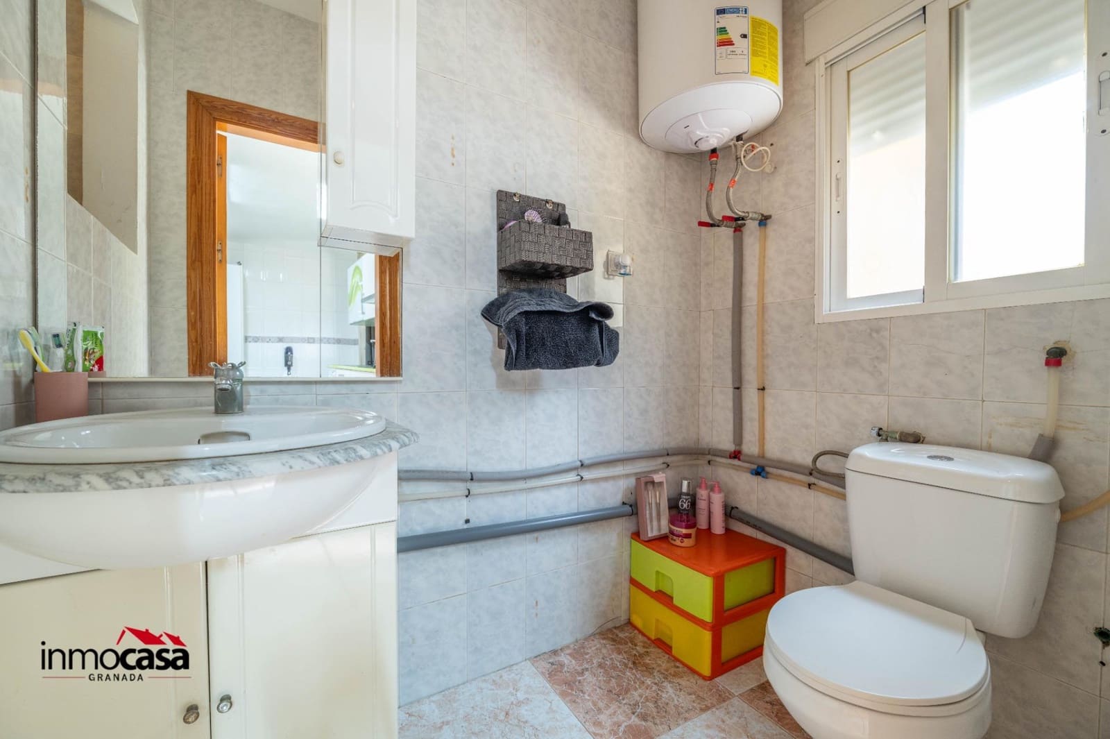 2 Zimmer Reihenhaus zu verkaufen in Atarfe mit Pool Garage - 229.000 € (Ref: 9721838)