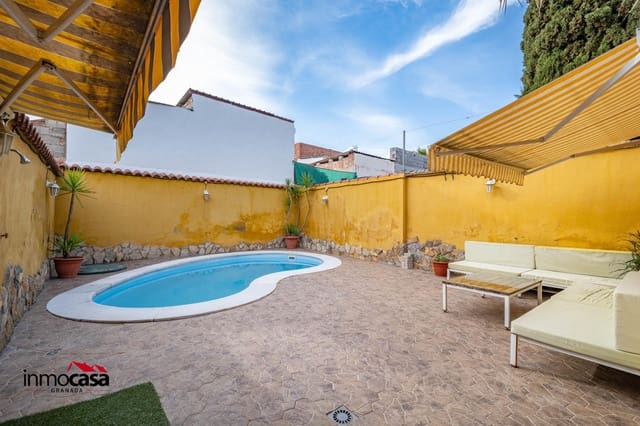 2 makuuhuone Rivitalo myytävänä paikassa Atarfe mukana uima-altaan 
autotalli - 229 000 € (Ref: 9721838)