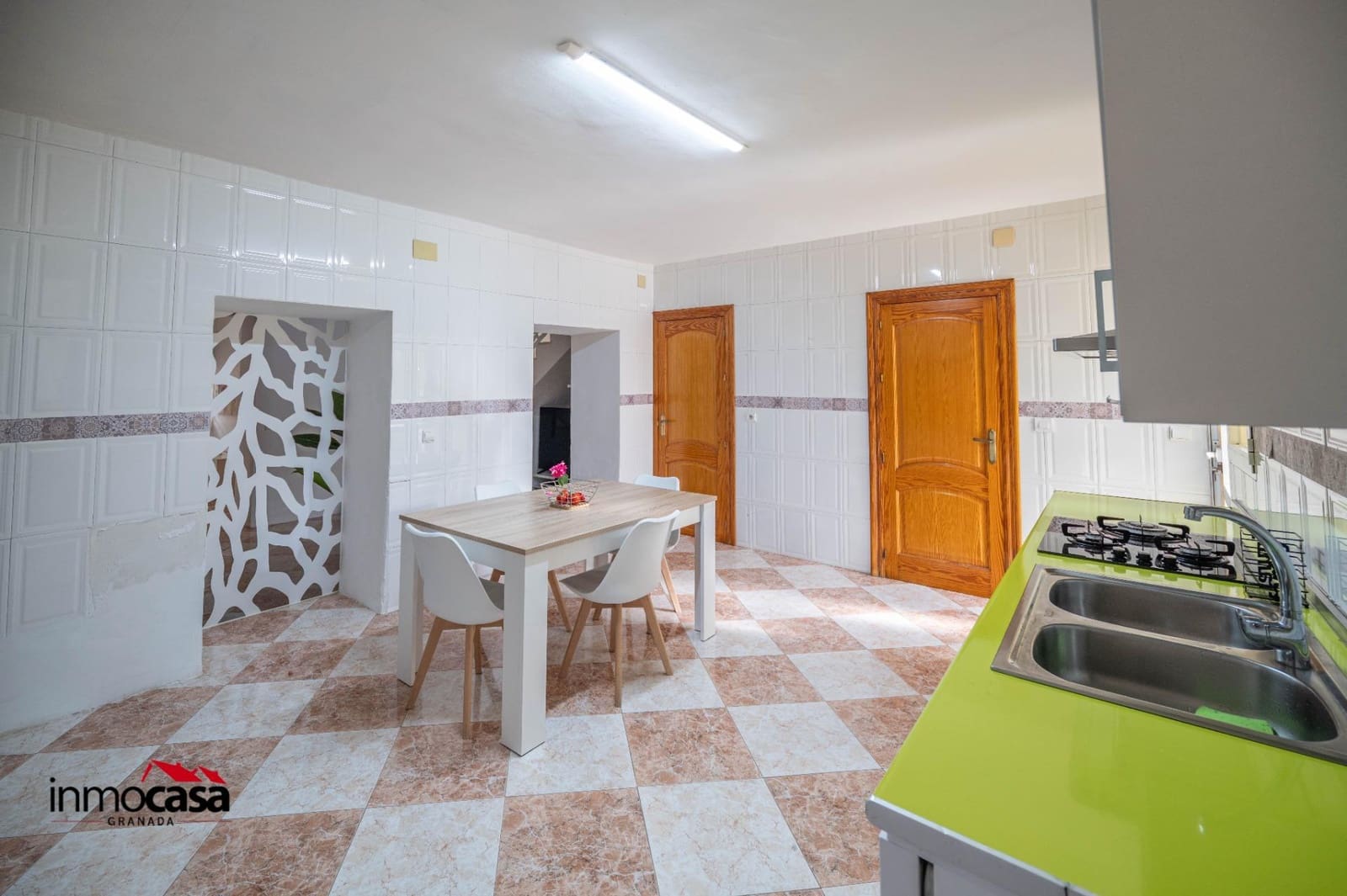 2 Zimmer Reihenhaus zu verkaufen in Atarfe mit Pool Garage - 229.000 € (Ref: 9721838)