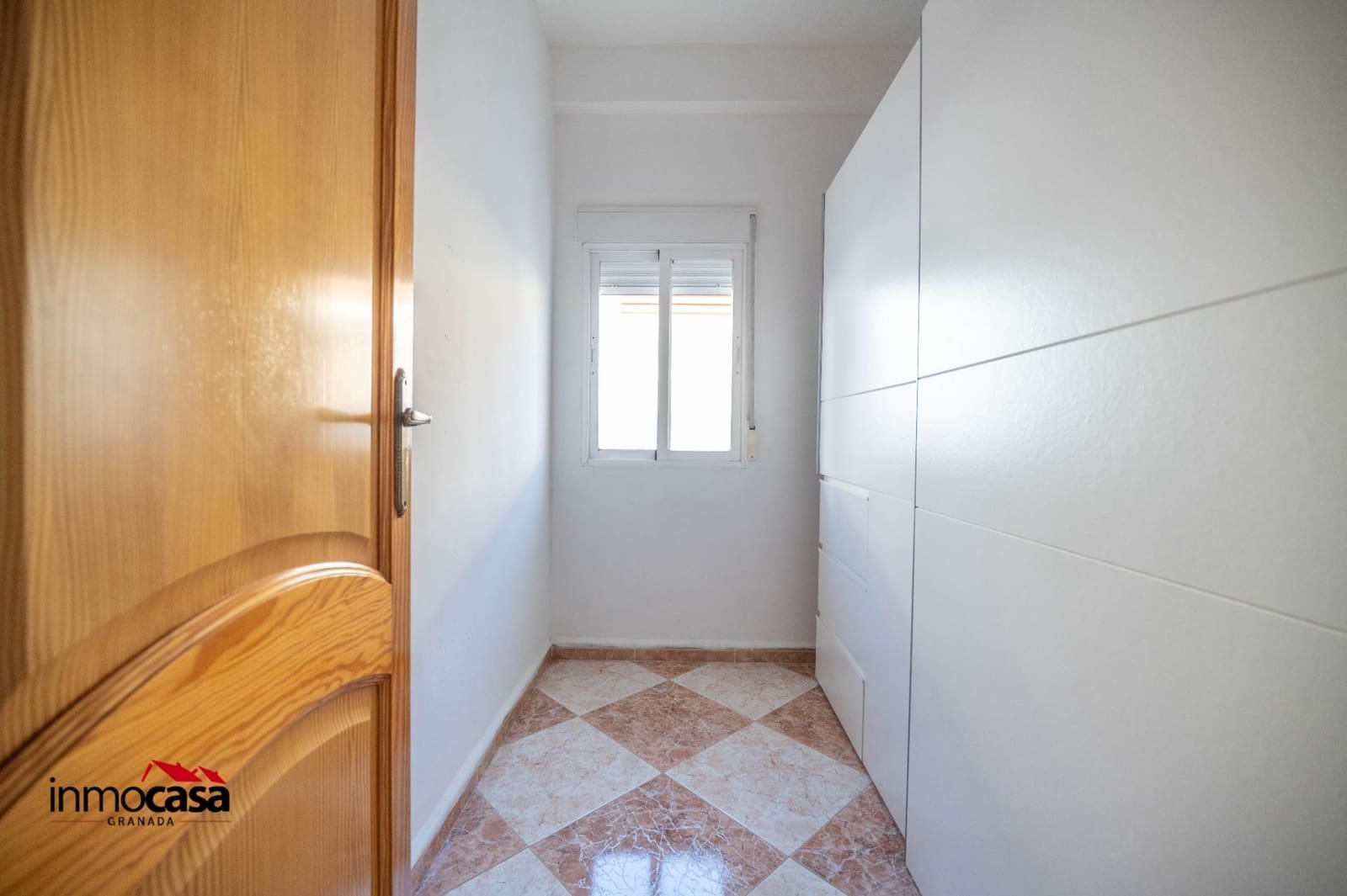 2 Zimmer Reihenhaus zu verkaufen in Atarfe mit Pool Garage - 229.000 € (Ref: 9721838)